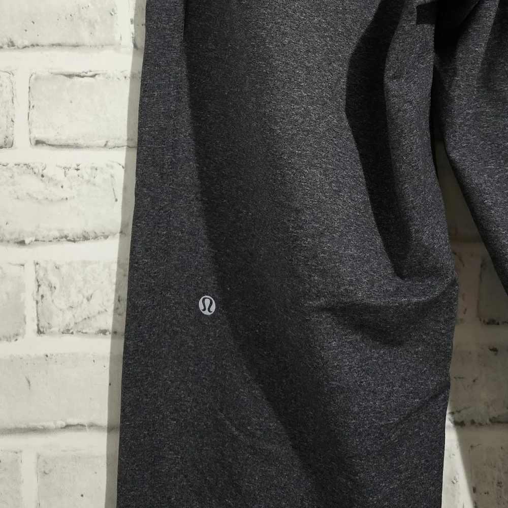 Lululemon Pull On Straight Pant Grey Heather size‎ S